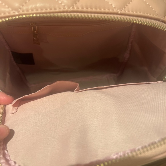 Badgley Mischka Diamond Quilted light Pink Backpack - Picture 7 of 9
